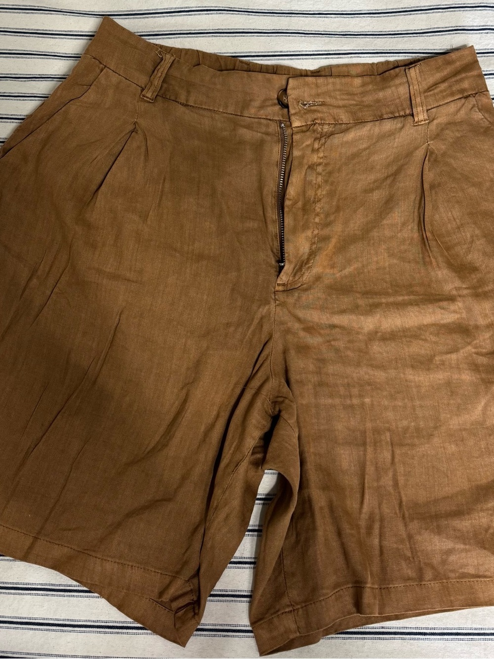 KUT from the Kloth Nicolette Linen Blend Shorts Size 12 Pleated High Rise KB5120